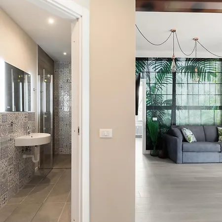 Bellevue Borghi קומו