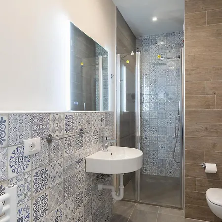 Bellevue Borghi דירה *